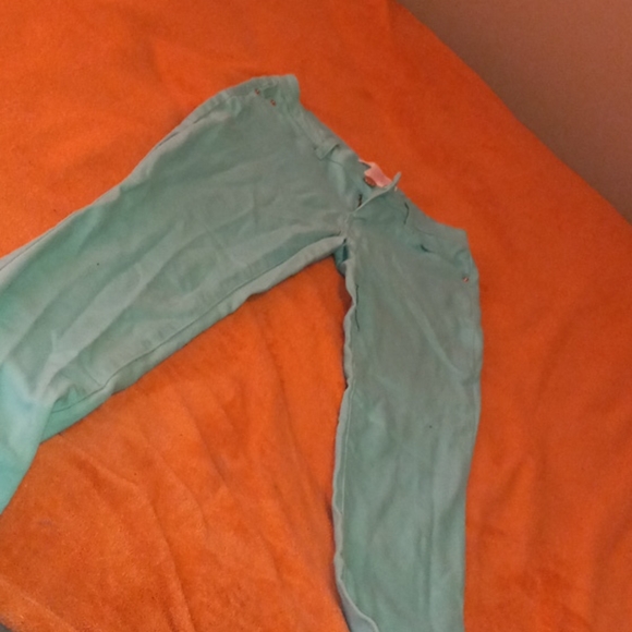 Size 7 Teal colored pants - Picture 2 of 3